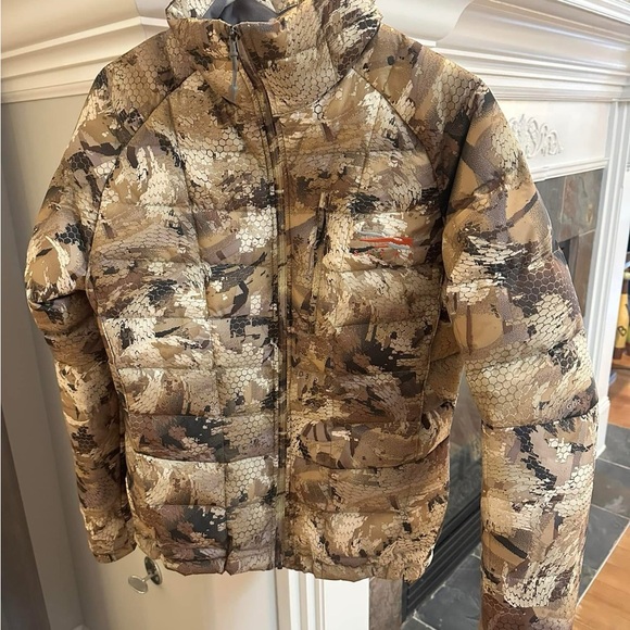 SITKA FAHRENHEIT JACKET WOMENS NWOT CAMO - Picture 2 of 5